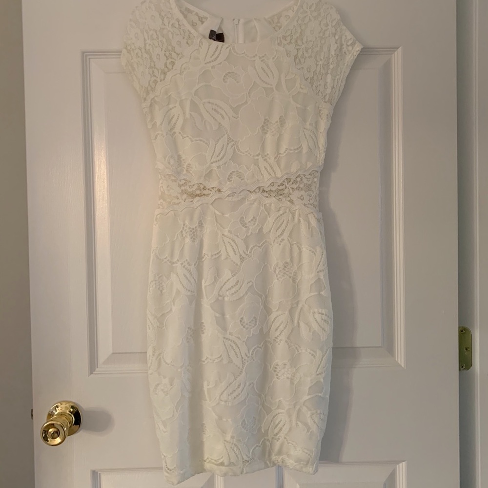 Beautiful Off White/Cream Colored Lace dress